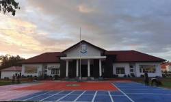 Tinggal Menunggu Surat Sita Dari Pengadilan, Kejaksaan Negeri Seram Barat, Ahirnya Buka Suara Menjawab Pertanyaan Tokoh Masyarakat Taniwel Timur