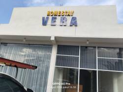 Kini Hadir Dipusat Pemerintahan: Home Stay Vera, Penginapan Premium & Nyaman, Area Bukit Benderang- Tanjabtim