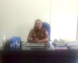 Polimik Terkait  Sekertaris Negeri Mesa Yang Usia Sudah 67 Tahun, dan Dugaan Membuat Surat Permohonan Mundur Diri dan Tanda Tangan Palsu Untuk Oknum Stap Kaur Neger