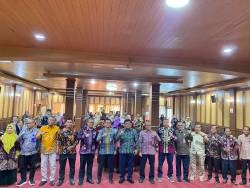 Tak Mesti Pakai APBD, Bupati M. Syukur Instruksikan Swasta Terlibat Aktif Tanggulangi Kemiskinan