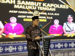 Bupati Zulkarnain Sambut Kapolres Baru dan Lepas Kapolres Lama Maluku Tengah