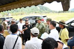 Bupati Tapteng Dampingi Tim Supervisi Pusat, Tinjau Progres Penanganan Pascabencana di Tapteng 