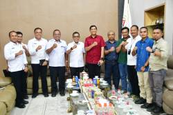 Bupati Tapteng Terima Audiensi Manager PLN UP3 Sibolga : Perkuat Sinergi Kelistrikan dan Pemerataan Listrik Desa