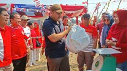 Ubah Sampah Jadi Cuan, Bupati M. Syukur Launching Bank Sampah Pulau Kemang Jaya