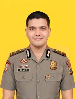 Mengenal Aipda Jonni Rahmad, Polisi di Aceh yang Bangun Empat Rumah Untuk Fakir Miskin