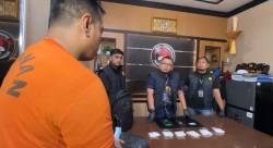 Warga Pidie Bawa Sabu Seberat 240 Gram Polisi Sergap Seorang Penumpang Travel Medan - Aceh di Jalan Williem Iskandar