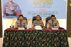 KAPOLRES BURU KUNJUNGI MAKO KOMPI 3 BATALYON A PELOPOR PERKUAT SINERGI JAGA KAMTIBMAS