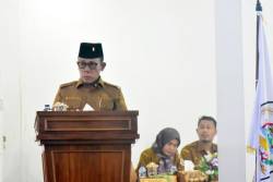 Bupati Tapteng Sampaikan 3 Ranperda Pada Rapat Paripurna DPRD Tapteng