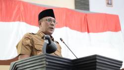 Waspada Kabut Asap Karhutla, Bupati Maluku Tengah Terbitkan Surat Edaran Belajar Daring dan WFH
