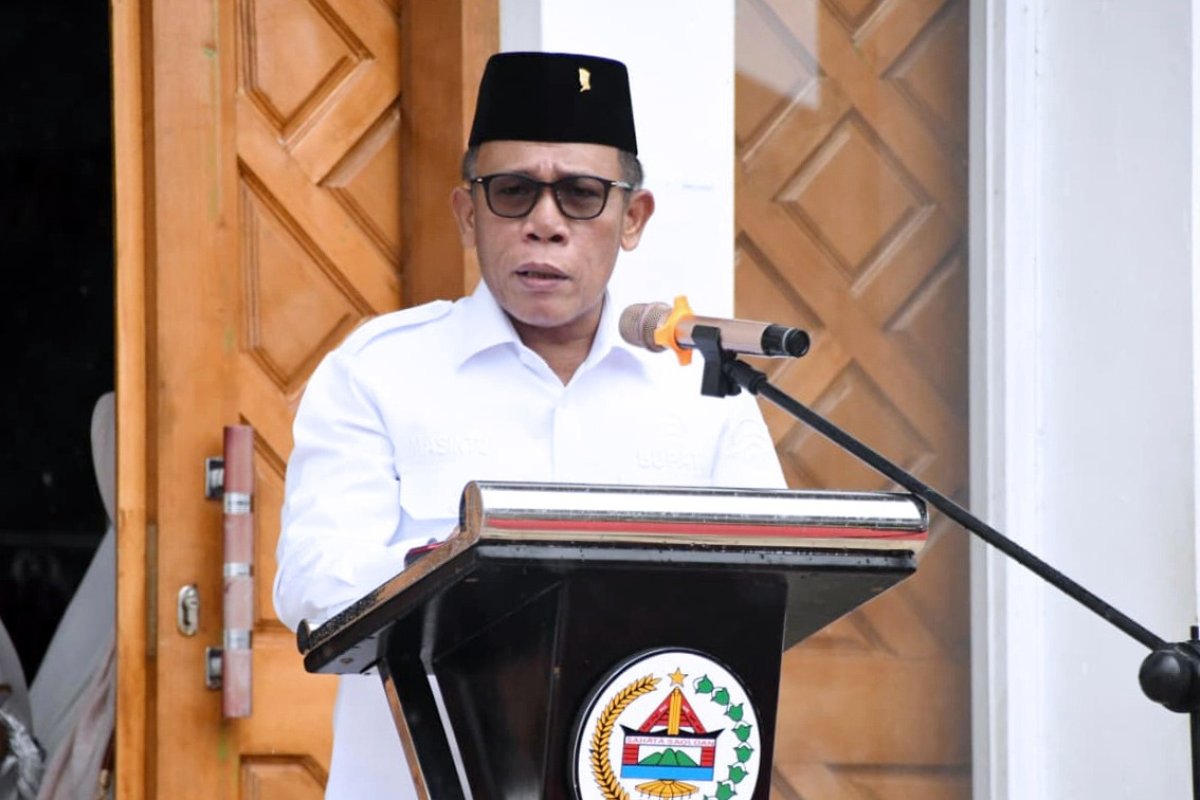 Bupati Tapteng Berangkatkan 55 Jamaah Calon Haji/Hajjah Tapteng