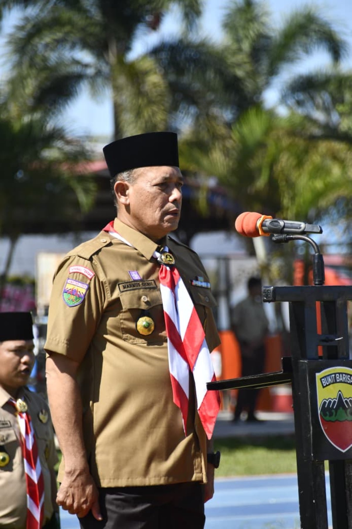 Buka Perkemahan Sabtu-Minggu, Wakil Bupati Tapteng : Tanamkan Rasa Cinta Tanah Air, Perkuat Wawasan Kebangsaan.