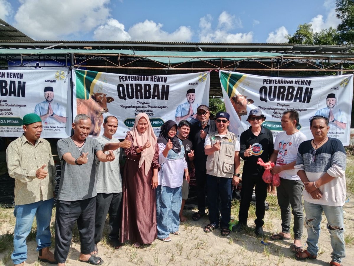 Arsari Tambang Group Tebar Kepedulian Iduladha, 2 Ekor Sapi Kurban Dibagikan untuk Masyarakat Babel