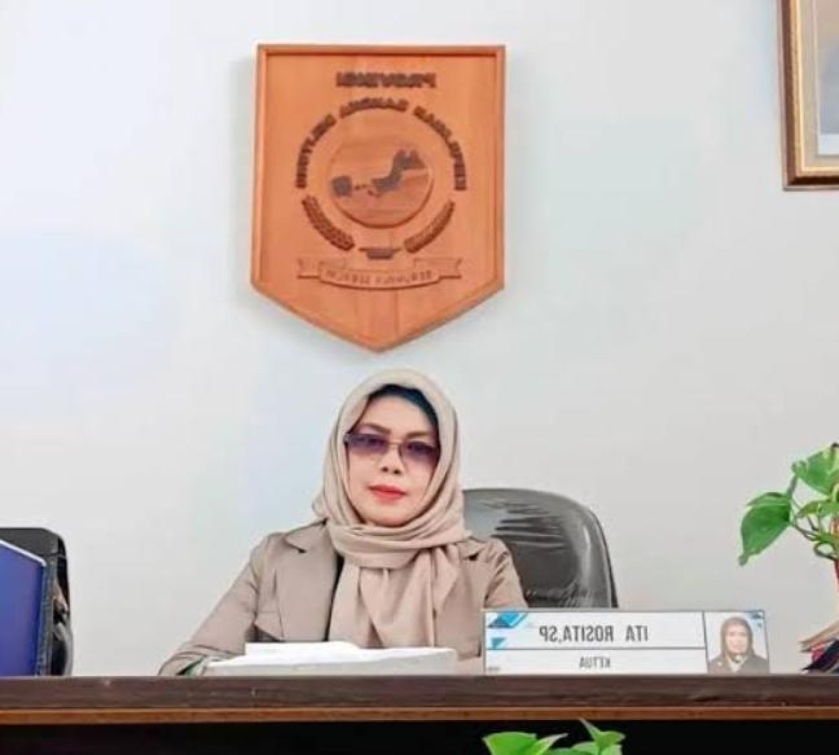 Sengketa Berlanjut di Ruang Publik, Edi Irawan Sampaikan Hak Jawab, KI Babel Persilahkan Tempuh Jalur Hukum