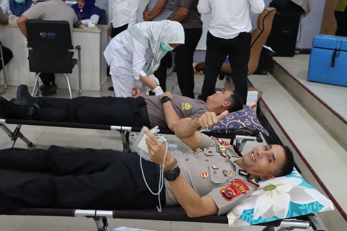 Sambut HUT Bhayangkara ke-80, Polres Tapteng Gelar Aksi Donor Darah
