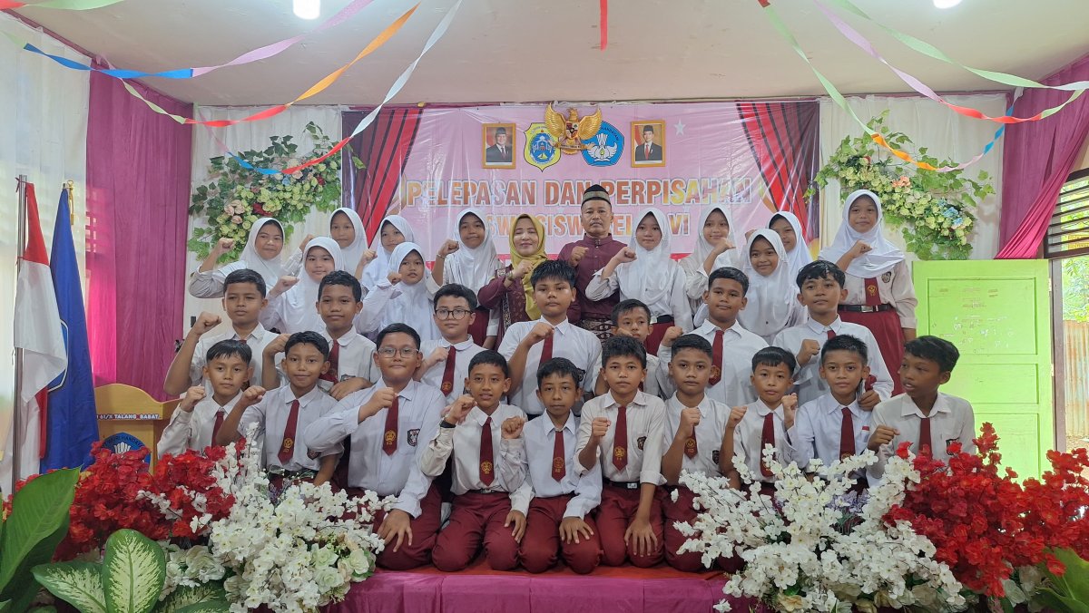 SDN 61/X Talang Babat Lepas 81 Siswa Kelas VI, Kepsek: Ini Bukan Akhir Melainkan Awal Perjalanan Baru