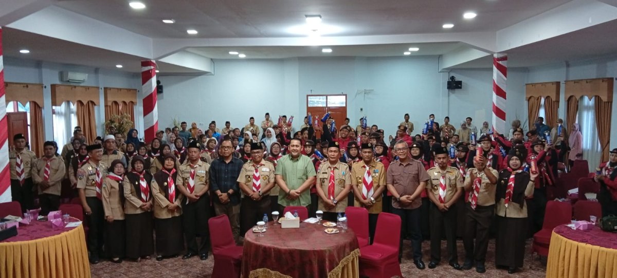 Lepas Kontingen Jamda, Bupati M. Syukur: Jaga Ibadah dan Nama Baik Daerah