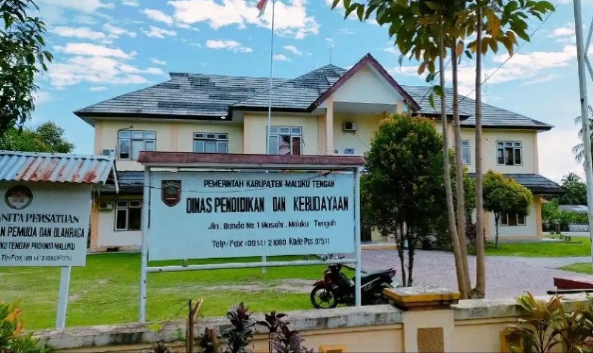 Kepala Dinas Pendikan Kabupaten Maluku Tengah Diduga Telah Dibohongi Oleh Plh Kepala Sekolah SD N 160