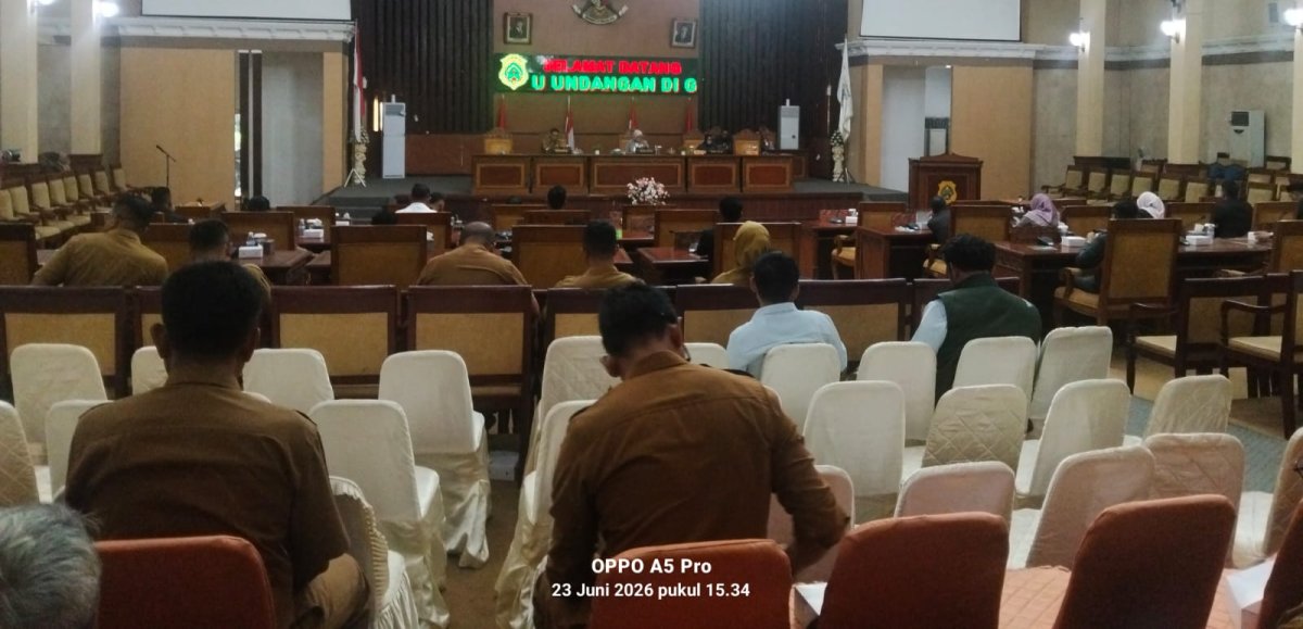 Ditengah Sorotan Luas  Fraksi Gerindra Tanjabtim Tekankan Perhatian Khusus MBG & Percepatan Kopdes Merah Putih