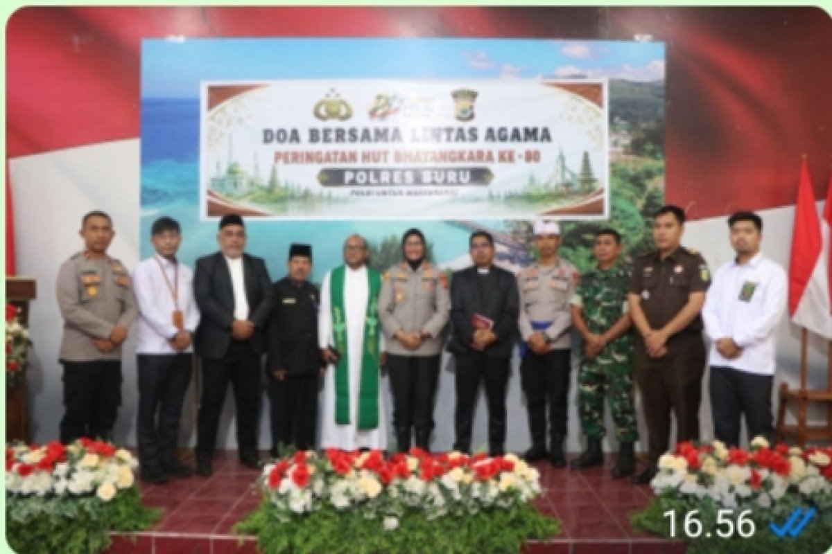 DOA BERSAMA LINTAS AGAMA, POLRES BURU SAMBUT HUT BHAYANGKARA KE-80