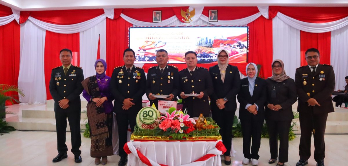 Hadiri HUT Bhayangkara ke-80, Ketua DPRD Tanjabtim Zilawati Apresiasi Pengabdian Polri 