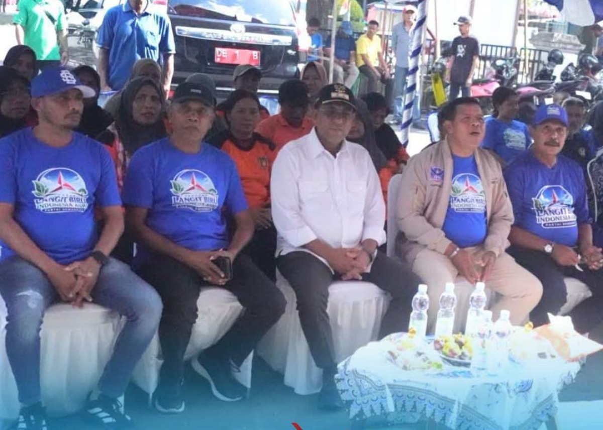DPC Demokrat Maluku Tengah Gelar Gerakan Langit Biru, Dapat Dukungan Penuh Bupati