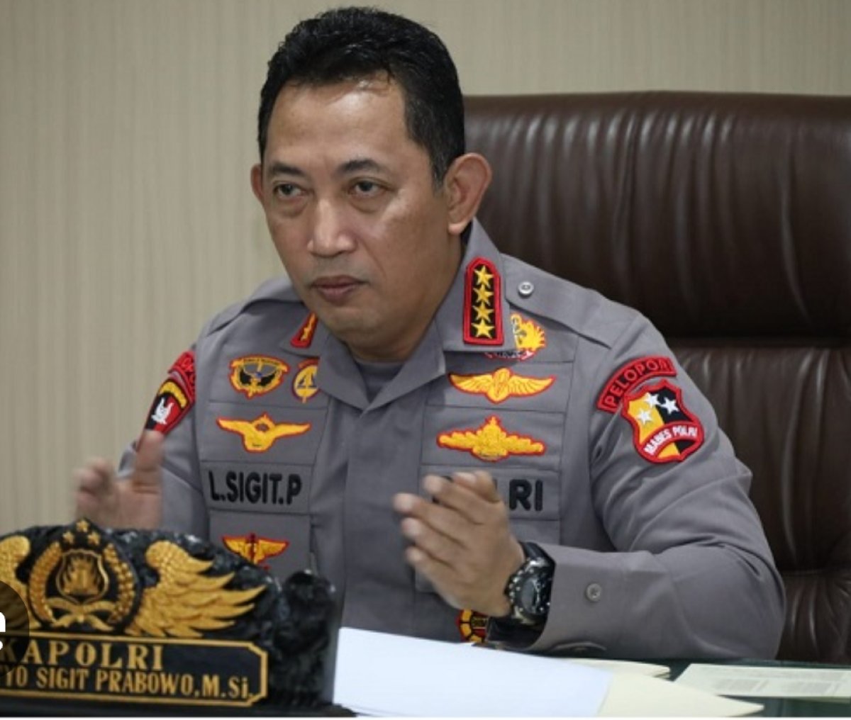 "HUKUM JANGAN DIKEBIRI"