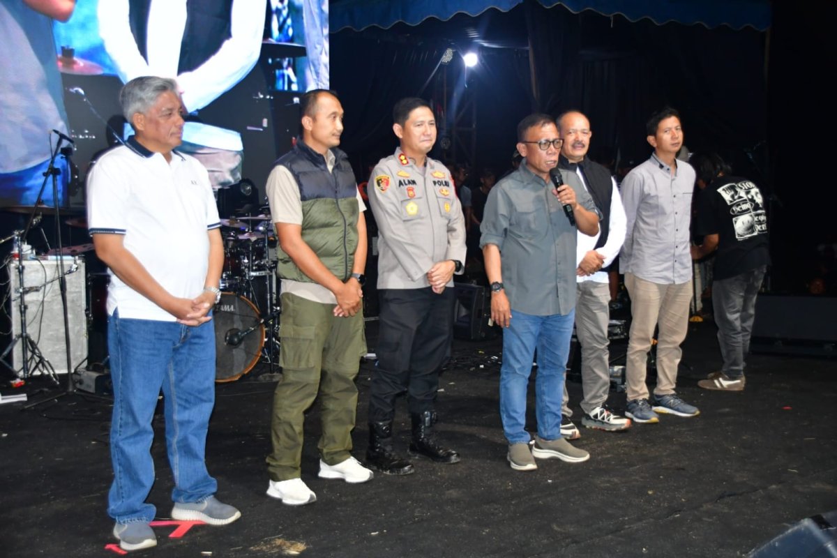 Pemkab Tapteng Gelar Malam Puncak Hari Jadi Ke-81 di Lokasi Bencana : Wujud Kebangkitan Kebersamaan Menuju Tapteng Bangkit
