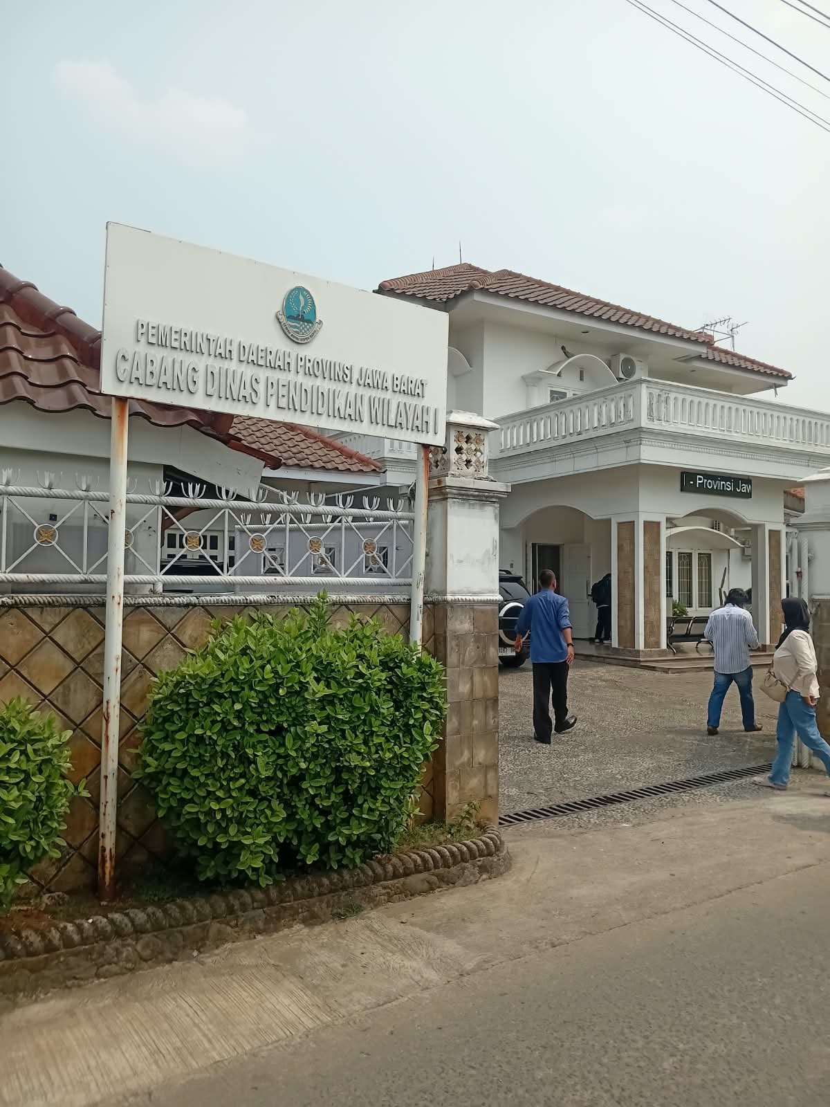 Melalui KCD Pendidikan Jabar, Ijazah Siswa yang Tertahan Kembali Keorang Tua