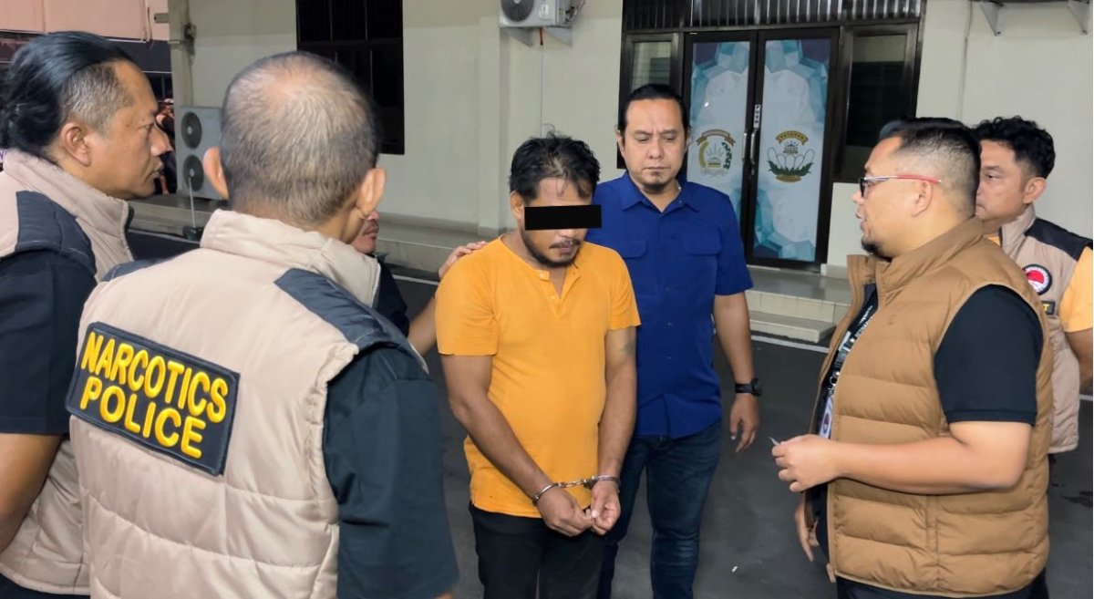 Dua Kali Masuk Penjara, Seorang Oknum Penjual Nasi Goreng Edarkan Sabu Ditangkap Polisi di Jalan Tuasan