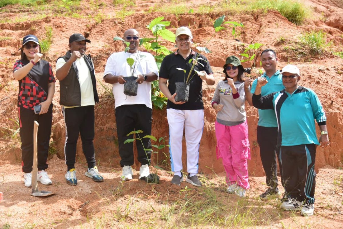 Pemkab Tapanuli Tengah Gelar Olahraga Bersama dan Penanaman 500 Pohon Produktif di Wilayah Rawan Bencana