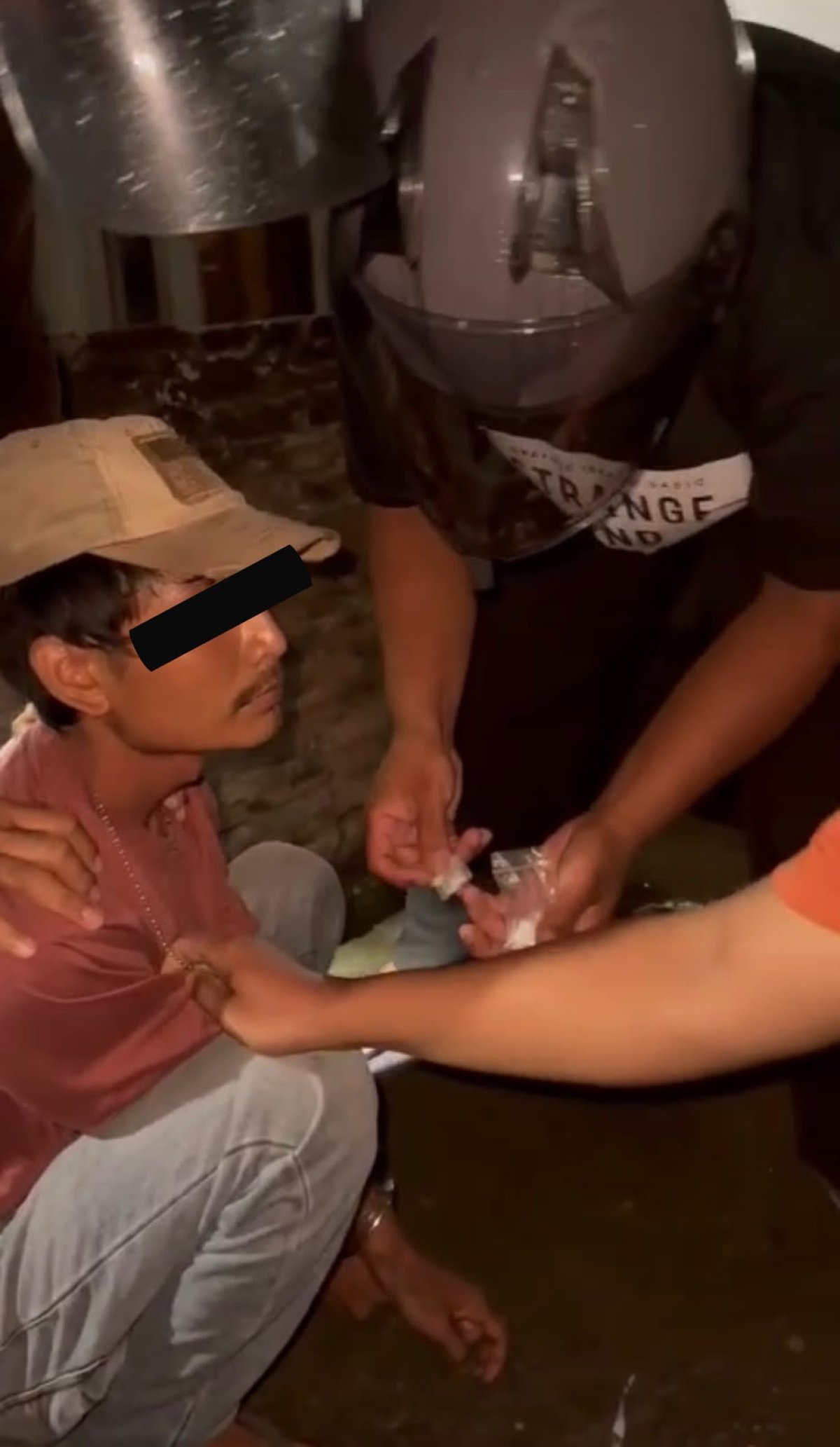 Polisi Sergap Seorang Pemuda Berusia 25 Tahun Jadi Pengedar Narkoba di Kawasan Patumbak, 8 Paket Sabu Siap Edar Dista