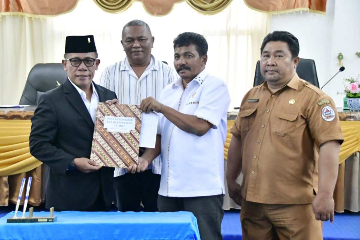 Hadiri Penandatangan Nota Kesepakatan KUA PPAS, Bupati Tapteng : APBD 2027 Harus Jadi Solusi Nyata dan Pulihkan Daerah Pascabencana
