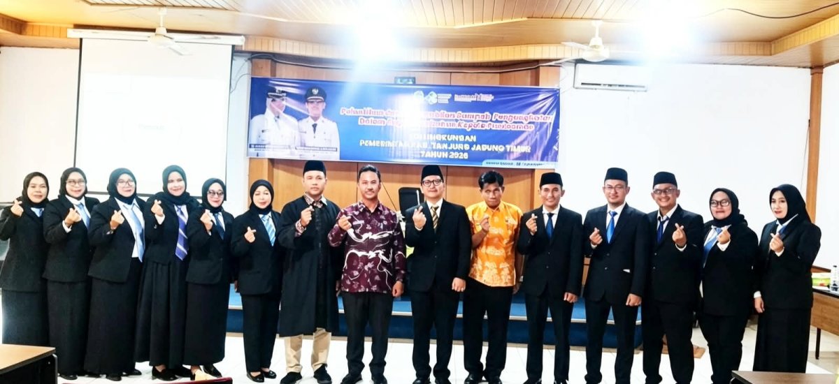 Kadiskes Tanjabtim, Lantik 11 Kapus Baru, Tekankan Pelayanan Prima & Jaga Marwah UHC