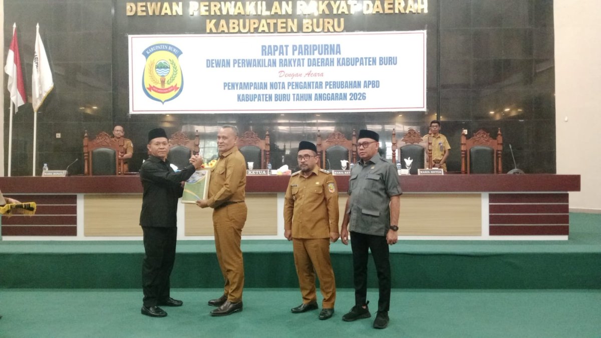 RAPAT PARIPURNA DPRD KABUPATEN BURU PENYAMPAYAN NOTA PENGANTAR PERUBAHAN APBD TAHUN 2026