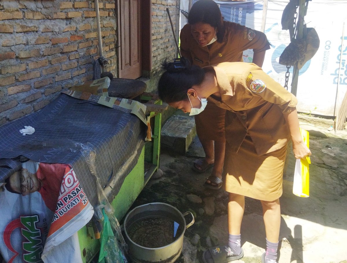 Cegah DBD di Musim Penghujan, Dinkes Tapteng Lakukan Fogging Serentak di 20 Kecamatan