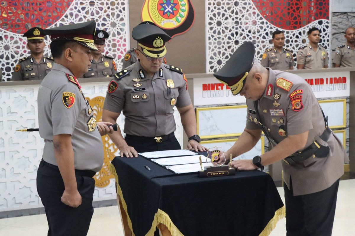 Irjen Pol. Ruddi Setiawan Pimpin Sertijab Wakapolda Aceh, Brigjen Pol. Latif Usman Resmi Bertugas
