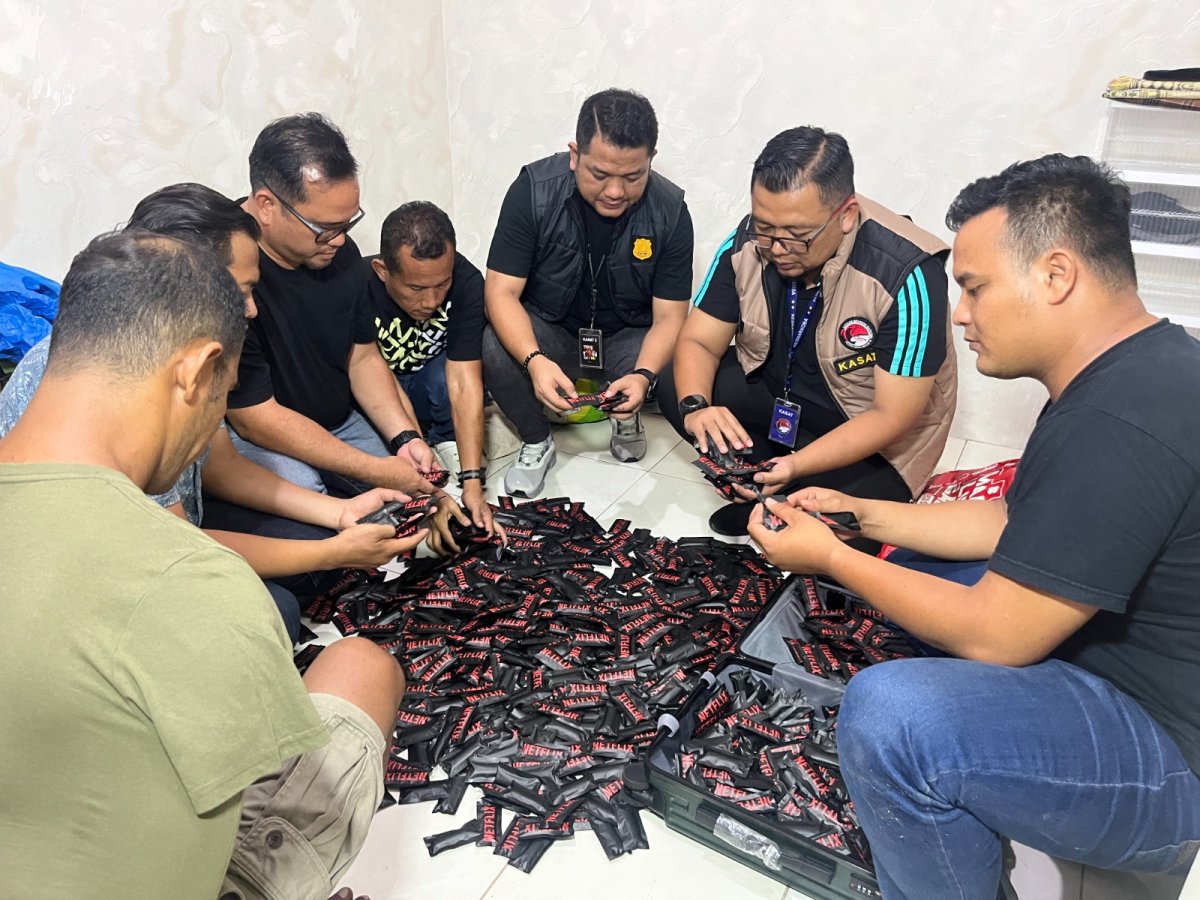 Polisi Gerebek Gudang Penyimpanan 1.152 Vape Narkoba di Bandar Setia, Kecamatan Percut, Bandarnya Residivis