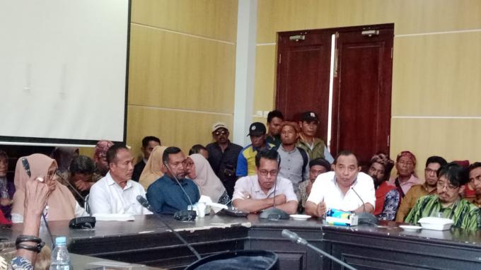 PEMERINTAHAN KABUPATEN BURU MEMPERCEPAT BENTUK TIM KECIL TARGET 10 KOPERASI DI AKTIFKAN DI GUNUNG BOTAK JANUARI 2026