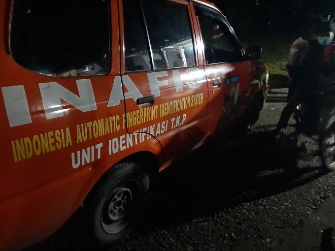 Satu Rumah Semi Permanen Di Deli Tua Hangus Terbakar.