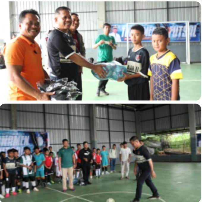 Kepala Desa Salak II Membuka Turnamen Futsal Untuk Kalangan Remaja