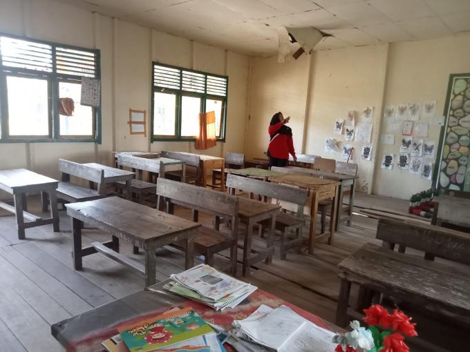 Lima Ruang Kelas SDN 97/X Catur Rahayu Kondisi Rusak Butuh Perbaikan