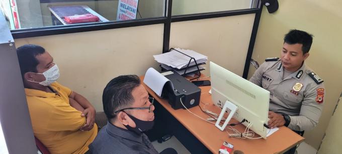 Johanis L. Hahury Polisikan Kepala Kantor PT. BFI Finance Indonesia Tbk Cabang Ambon Steven Kajadoe
