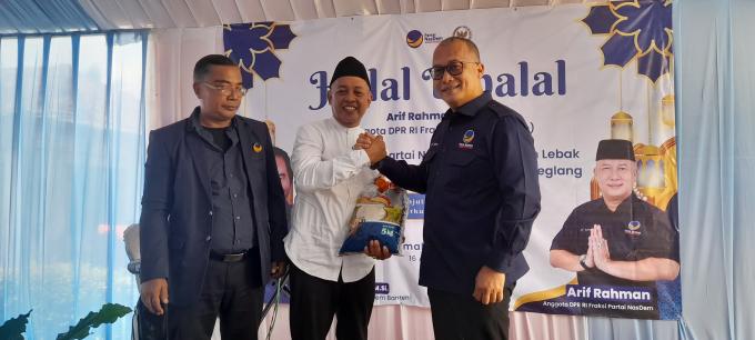 Halal Bihalal Anggota DPR RI Arif Rahman Bersama DPD Partai Nasdem Kabupaten Lebak dan Pandeglang di Rumah Aspirasi